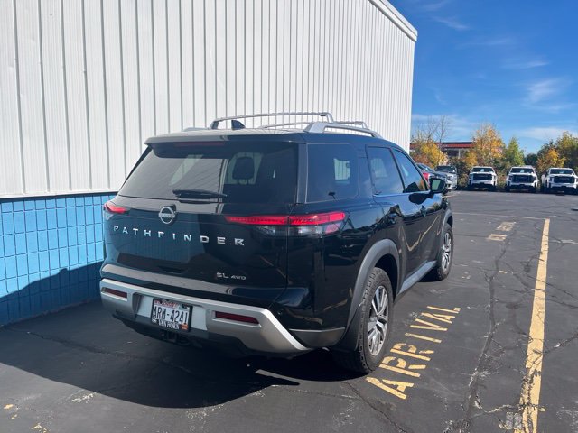 Used 2023 Nissan Pathfinder SL 4WD SUV