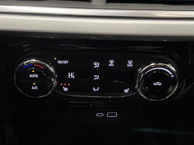 2026 Chevrolet Trax LT - Photo 17