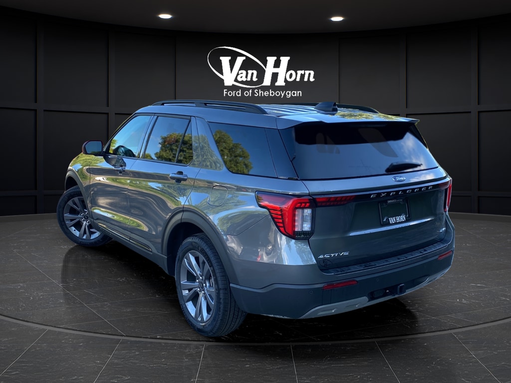 2026 Ford Explorer Active - Photo 5
