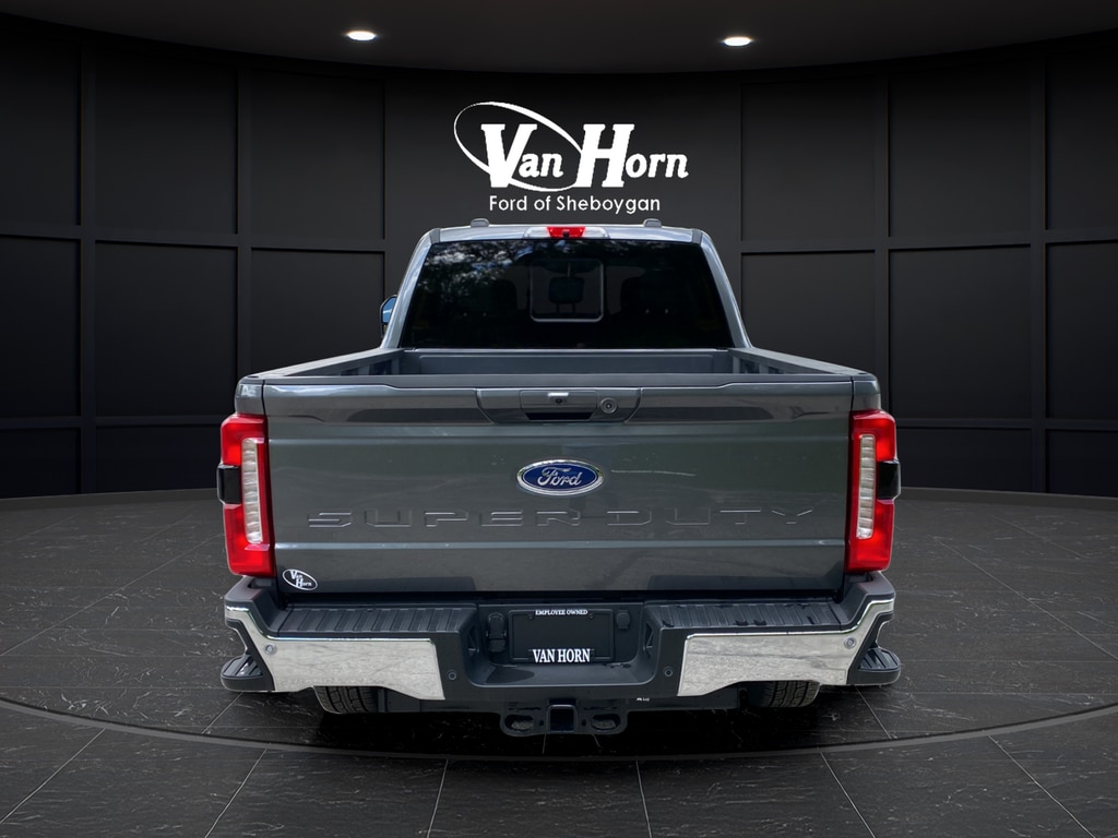 2026 Ford F-250 Super Duty XLT - Photo 6