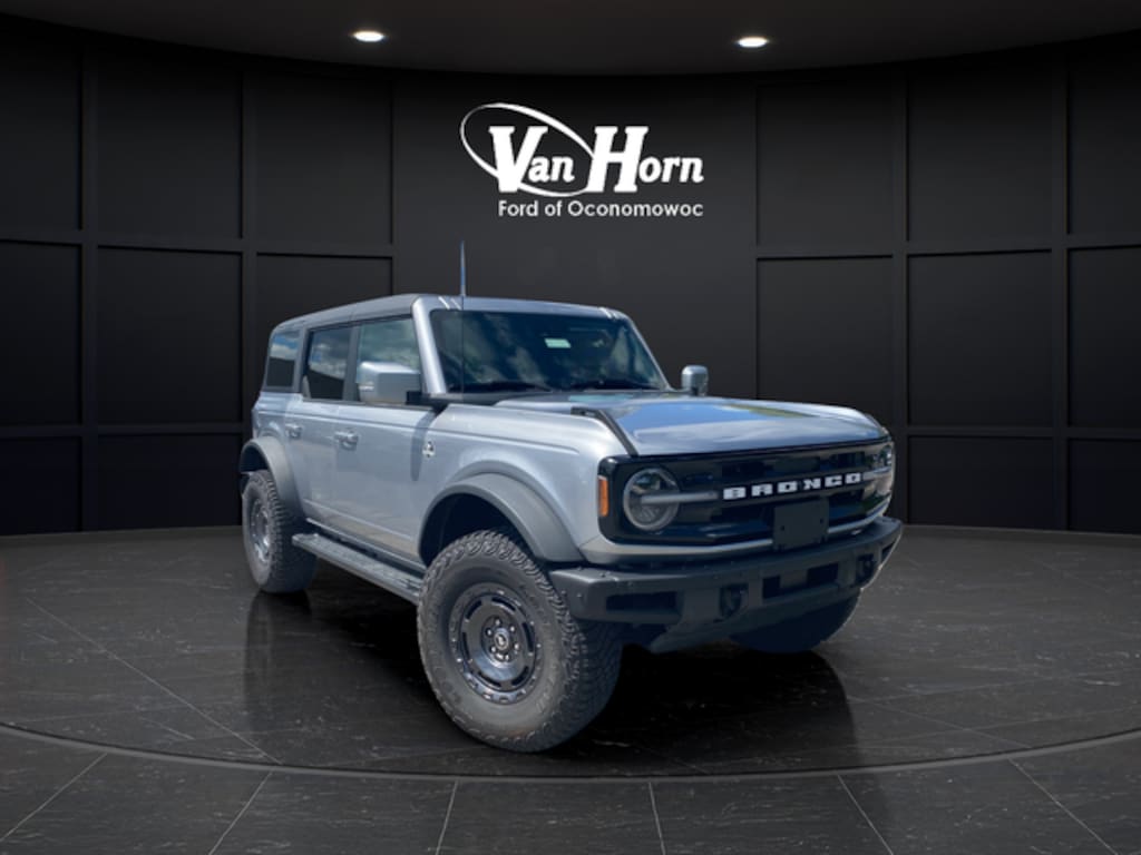 Used 2024 Ford Bronco Outer Banks SUV