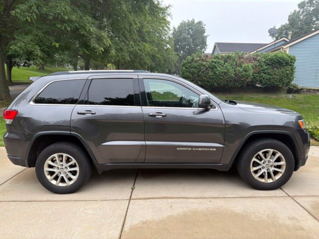 Used 2015 Jeep Grand Cherokee Laredo SUV