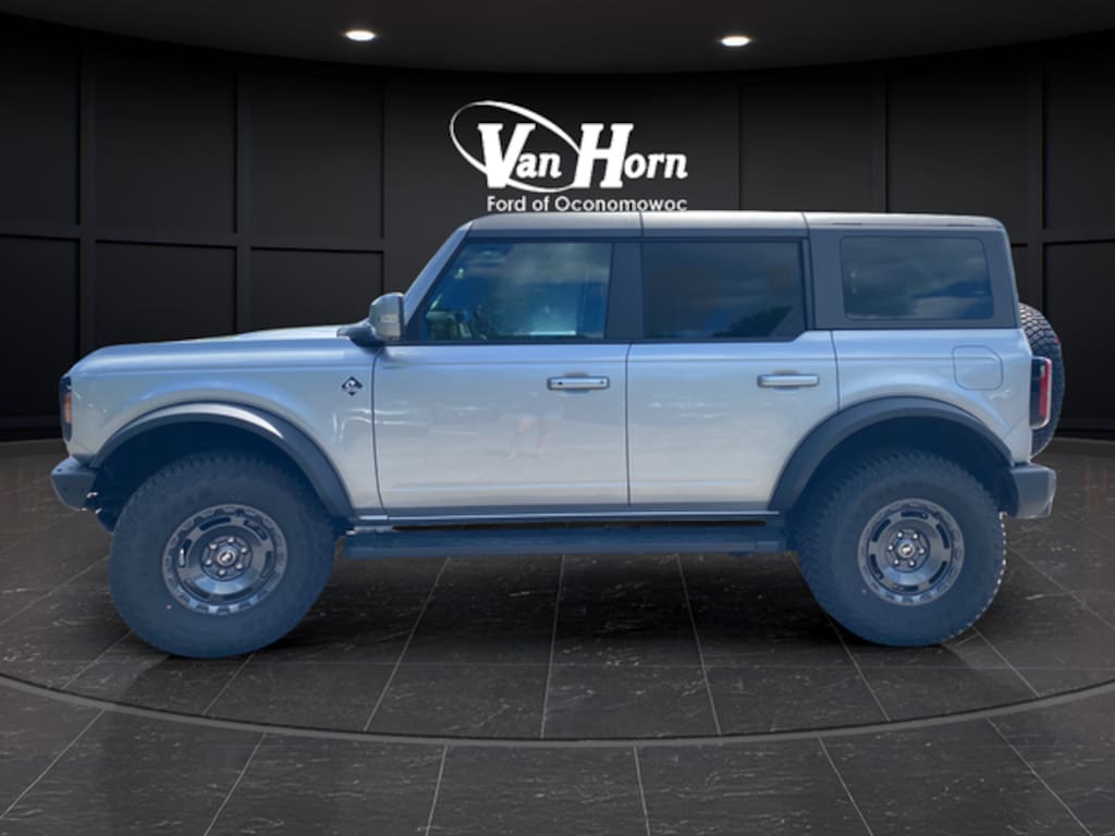 Used 2024 Ford Bronco Outer Banks SUV