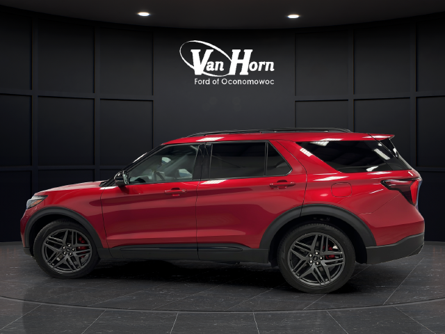 Used 2025 Ford Explorer ST SUV
