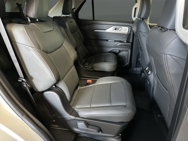 2026 Ford Explorer Active - Photo 32