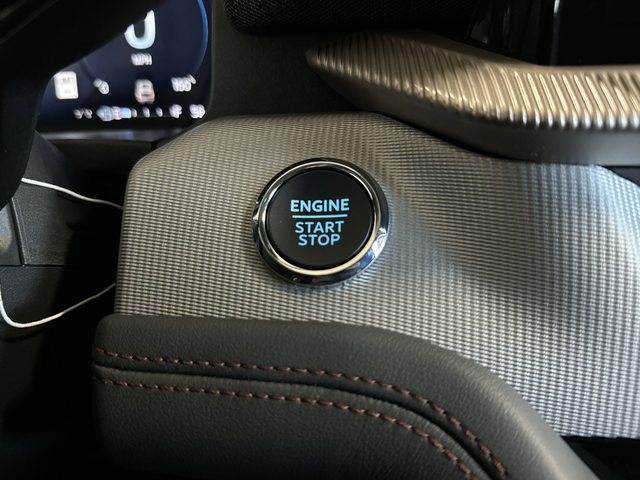 2026 Ford Explorer Active - Photo 27