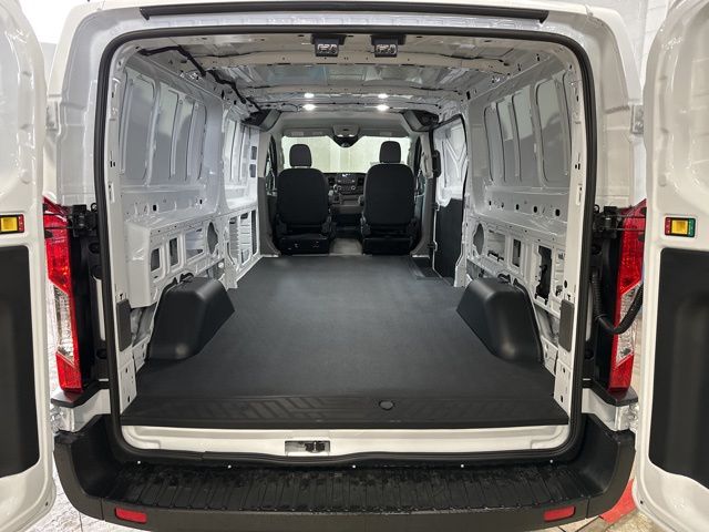 2025 Ford Transit Van Base - Photo 29