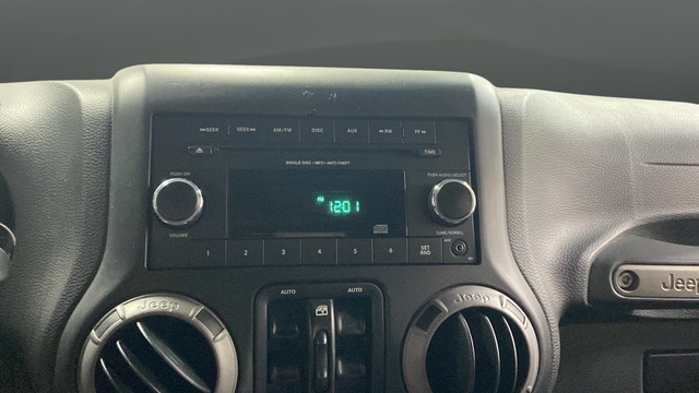 2016 Jeep Wrangler Unlimited Sport - Photo 13