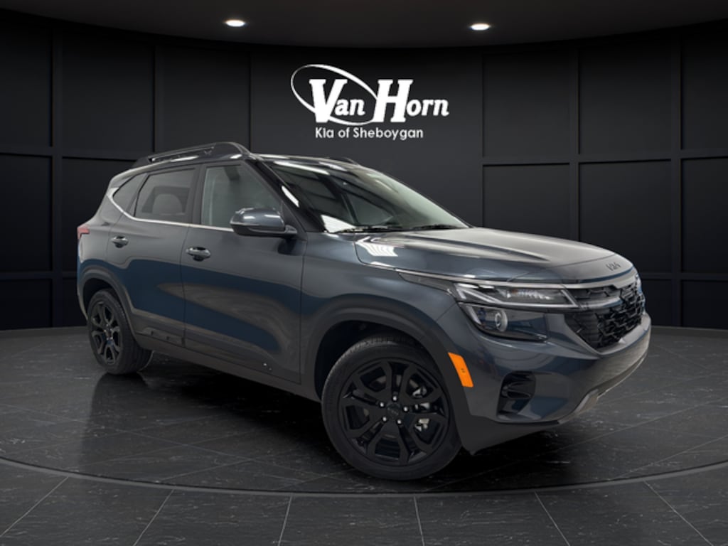 Used 2025 Kia Seltos X-Line SUV