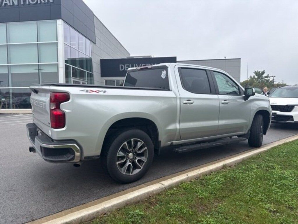 Used 2022 Chevrolet Silverado 1500 LT Truck