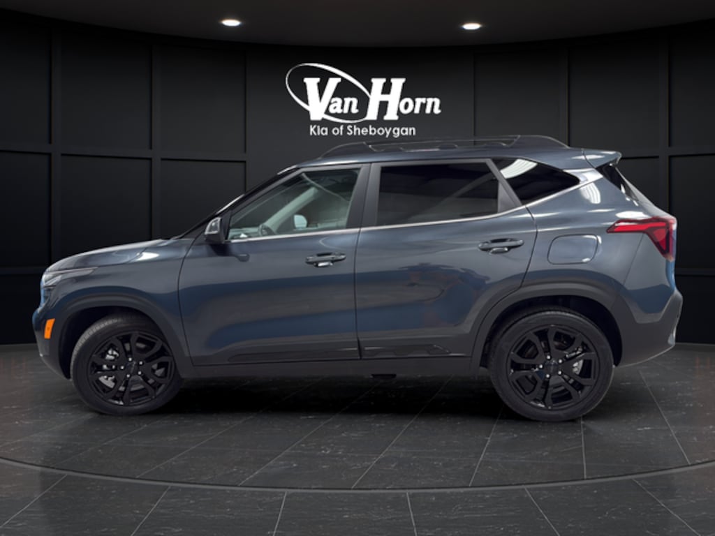 Used 2025 Kia Seltos X-Line SUV