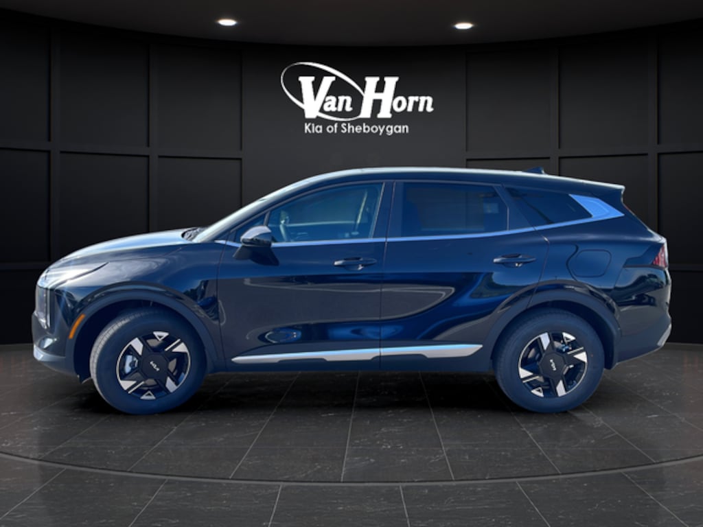 New 2026 Kia Sportage LX SUV
