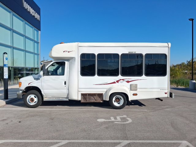 Used 2007 Ford E-350SD Base Cab/Chassis