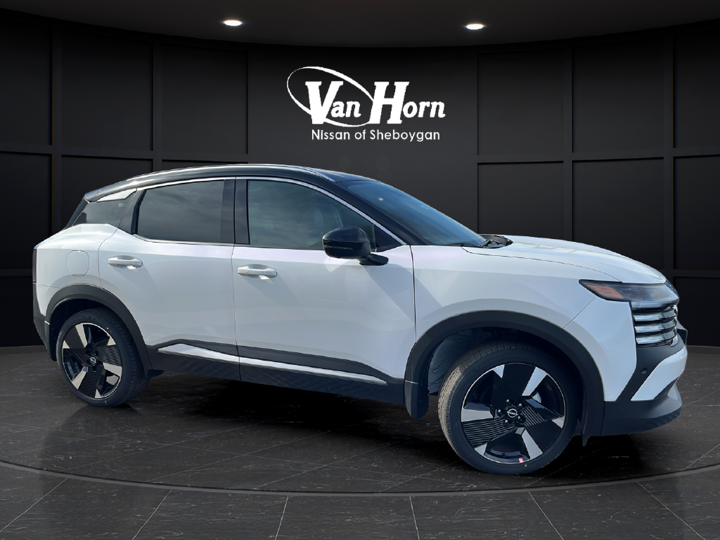 New 2026 Nissan Kicks SR SUV