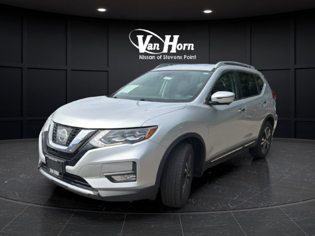 Used 2017 Nissan Rogue SL SUV