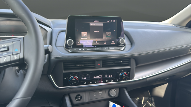 2026 Nissan Rogue SV - Photo 13