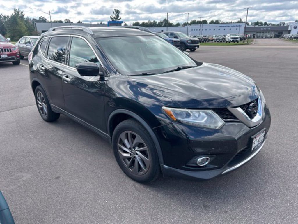 Used 2016 Nissan Rogue SL SUV