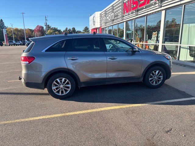 Used 2016 Kia Sorento LX SUV