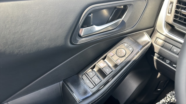 2026 Nissan Rogue SV - Photo 21