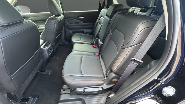 2026 Nissan Pathfinder SL - Photo 22