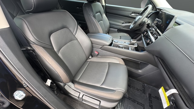 2026 Nissan Pathfinder SL - Photo 23