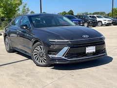 2025 Hyundai Sonata Hybrid SEL Sedan