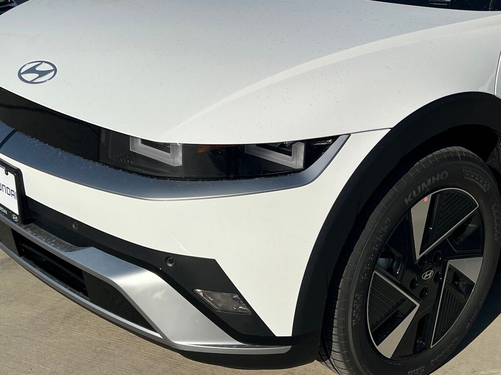 New 2027 Hyundai IONIQ 5 SE Standard Range SUV