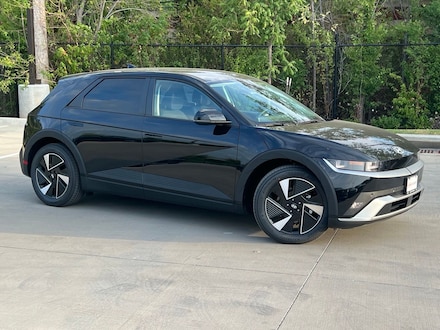 2027 Hyundai IONIQ 5 SE Standard Range SUV