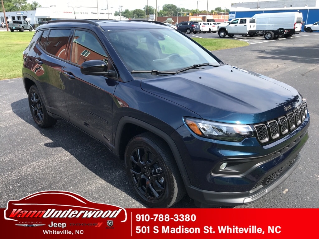 2026 Jeep Compass Latitude Altitude