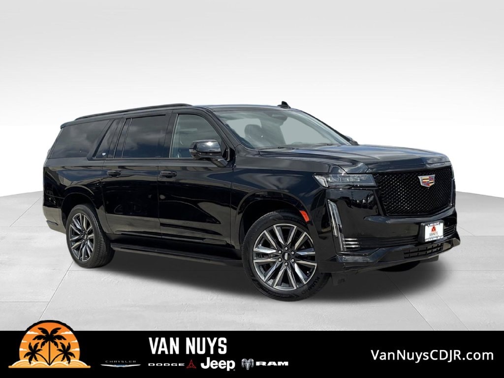 2023 Cadillac Escalade ESV