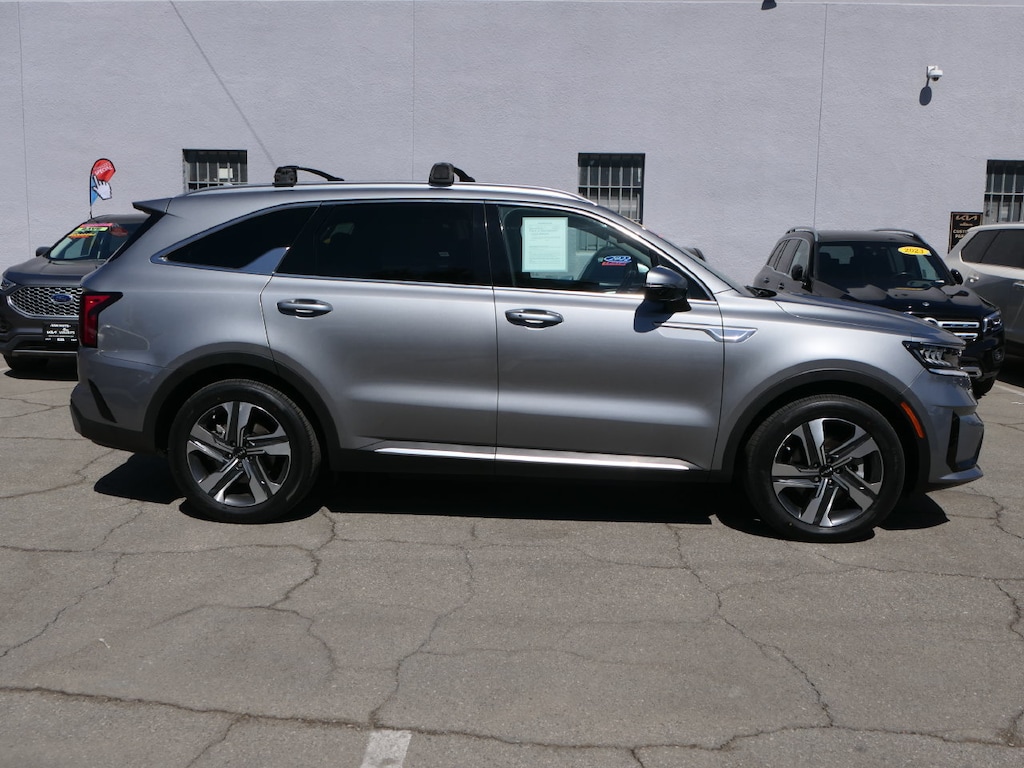 Used 2023 Kia Sorento Hybrid EX SUV