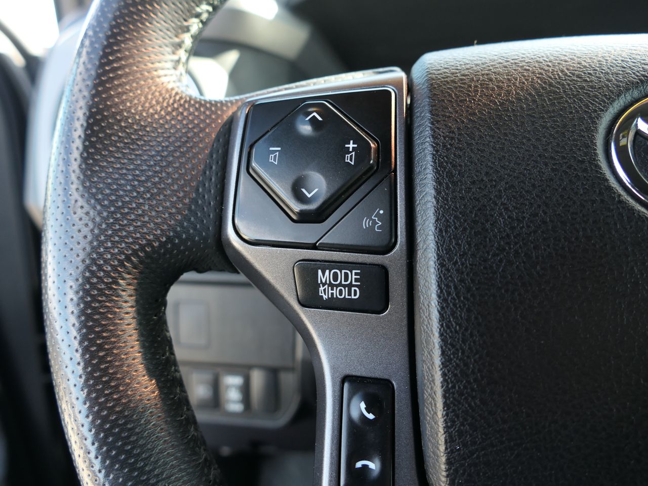 2022 Toyota Tacoma TRD Off Road - Photo 14