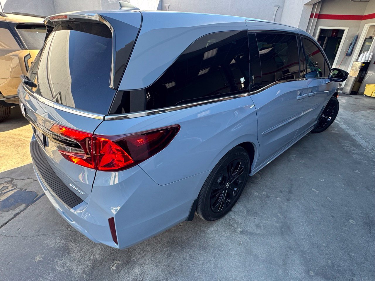 Used 2025 Honda Odyssey Sport-L Minivan/Van