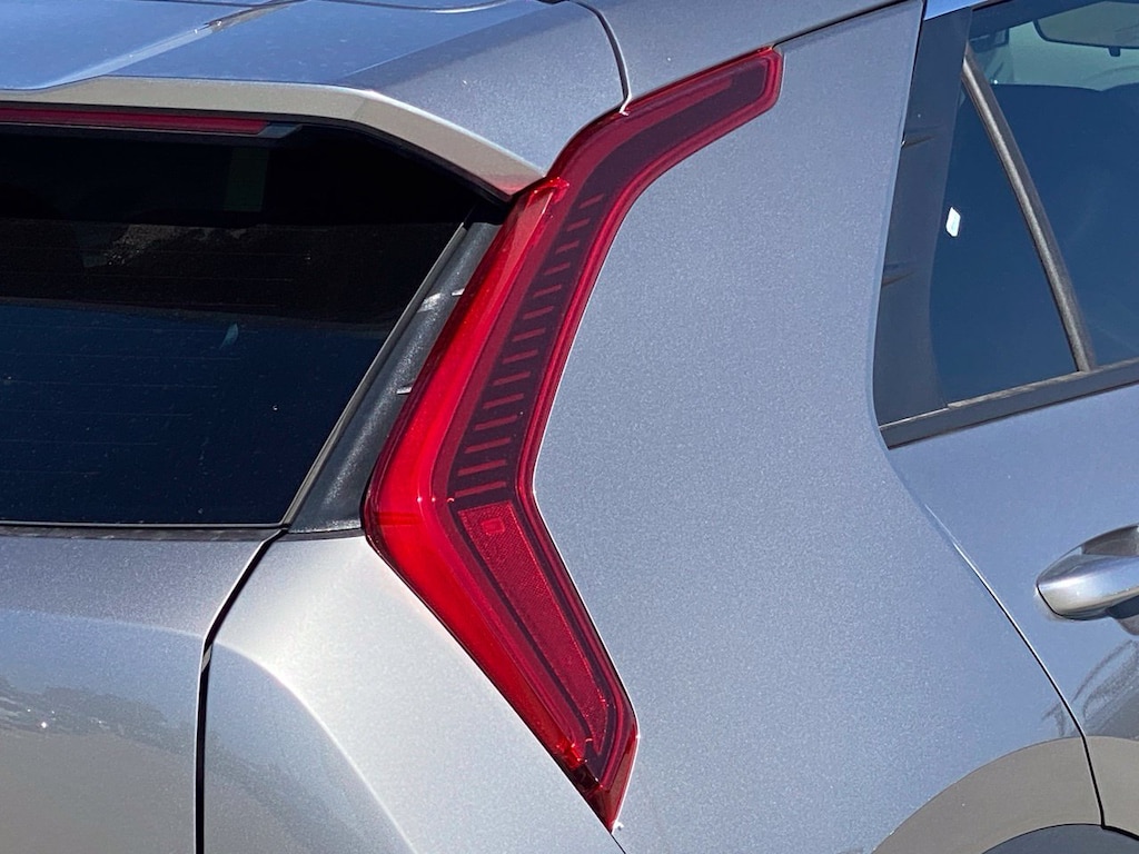 New 2026 Kia Niro EX SUV