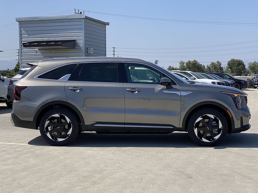 New 2026 Kia Sorento Hybrid EX SUV