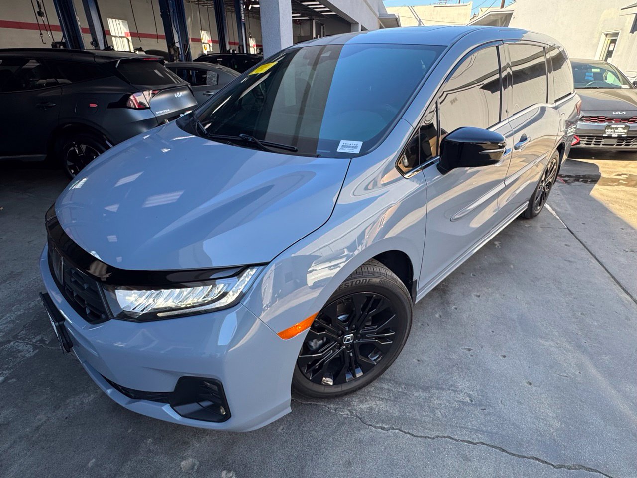 Used 2025 Honda Odyssey Sport-L Minivan/Van