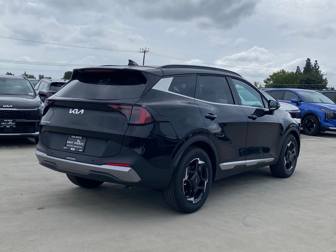 New 2026 Kia Sportage EX SUV