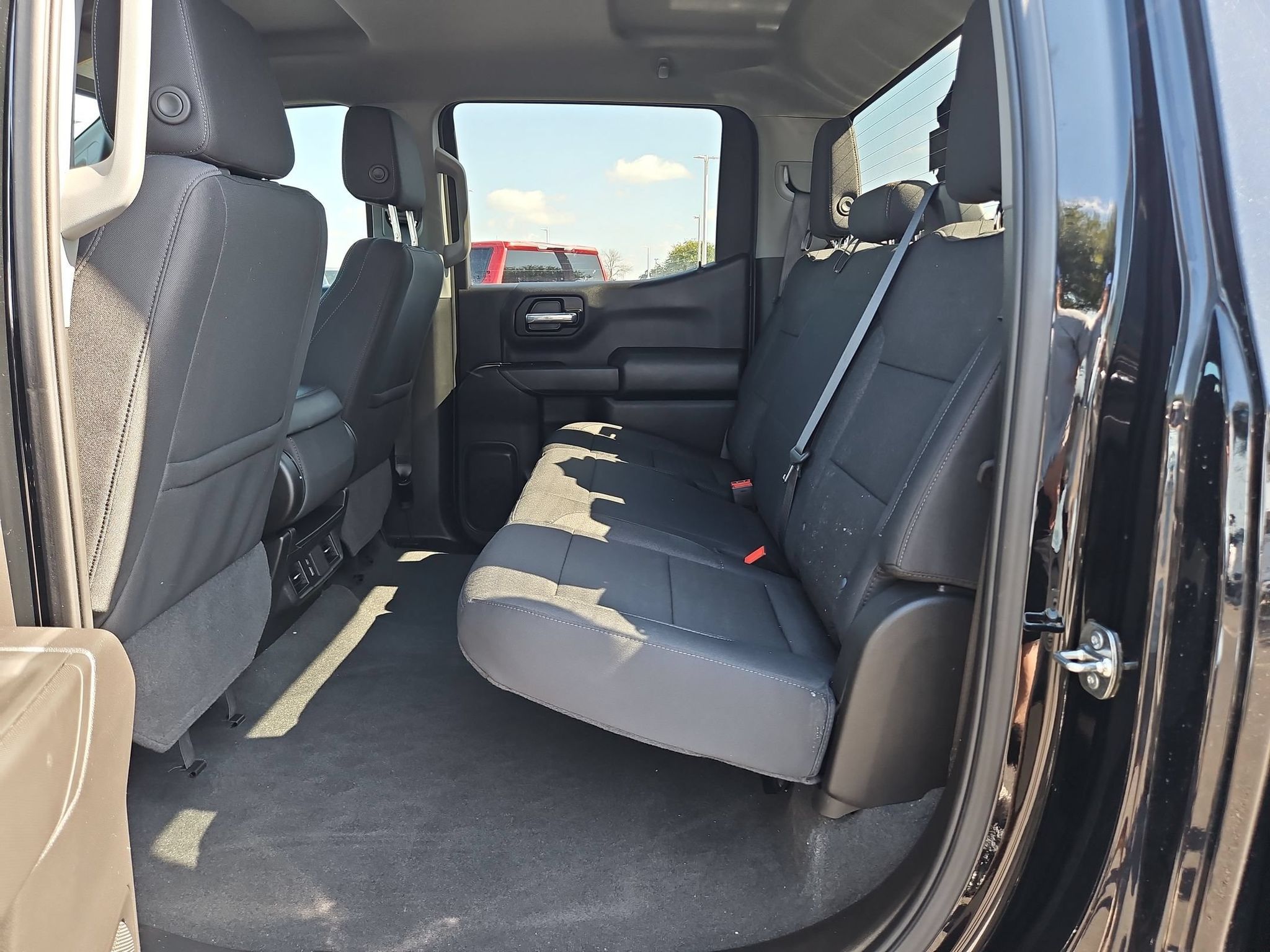 2025 Chevrolet Silverado 1500 Custom - Photo 14