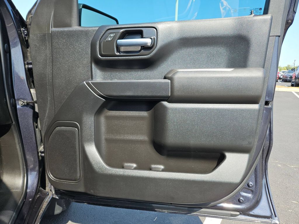 2022 Chevrolet Silverado 1500 Custom - Photo 28