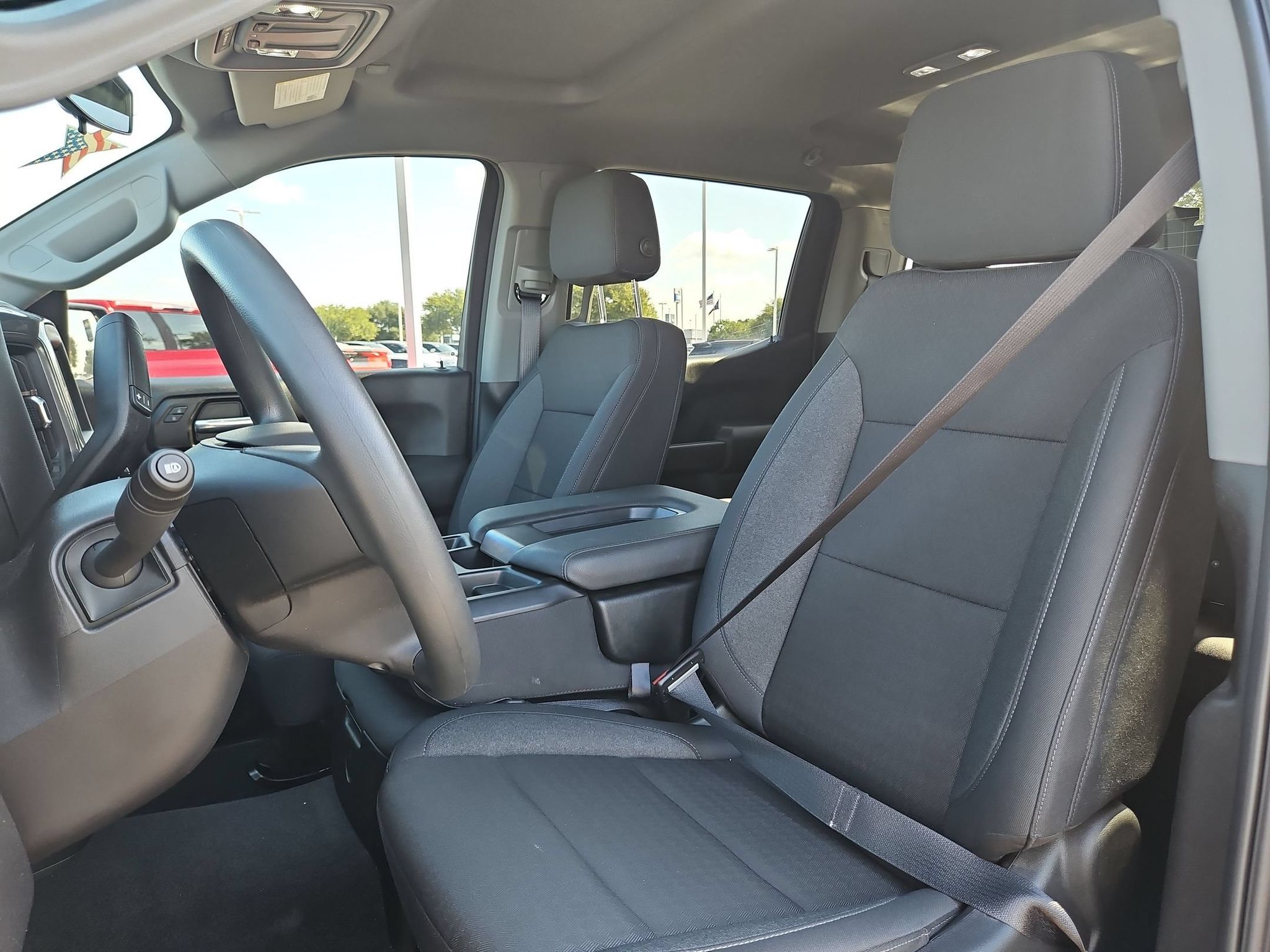 2025 Chevrolet Silverado 1500 Custom - Photo 13