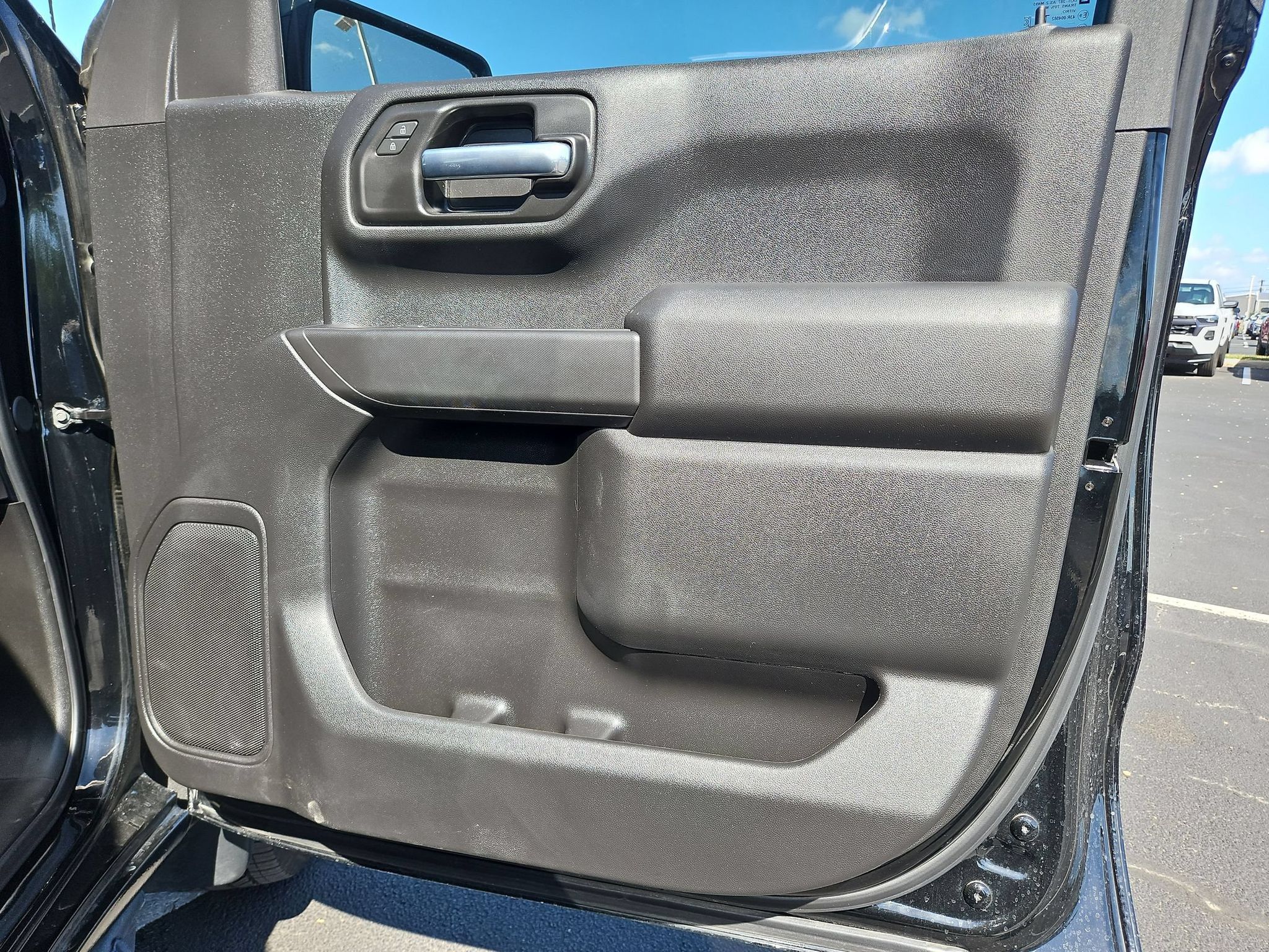 2025 Chevrolet Silverado 1500 Custom - Photo 29