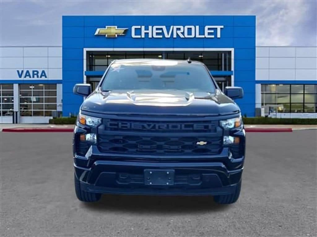 2025 Chevrolet Silverado 1500 Custom - Photo 8