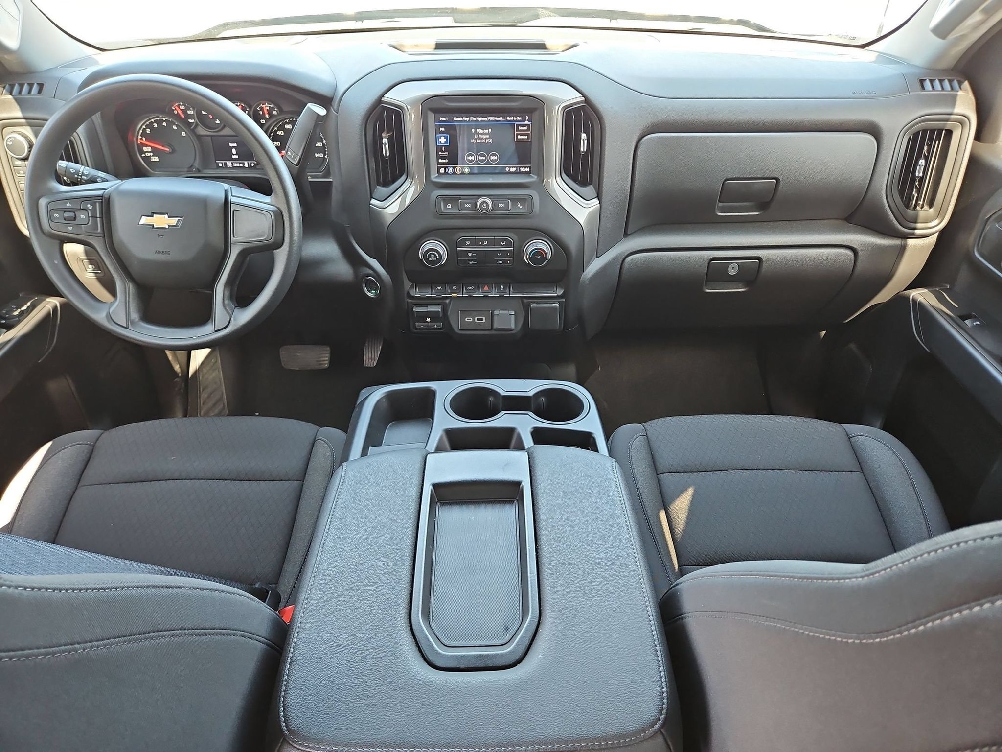 2025 Chevrolet Silverado 1500 Custom - Photo 16