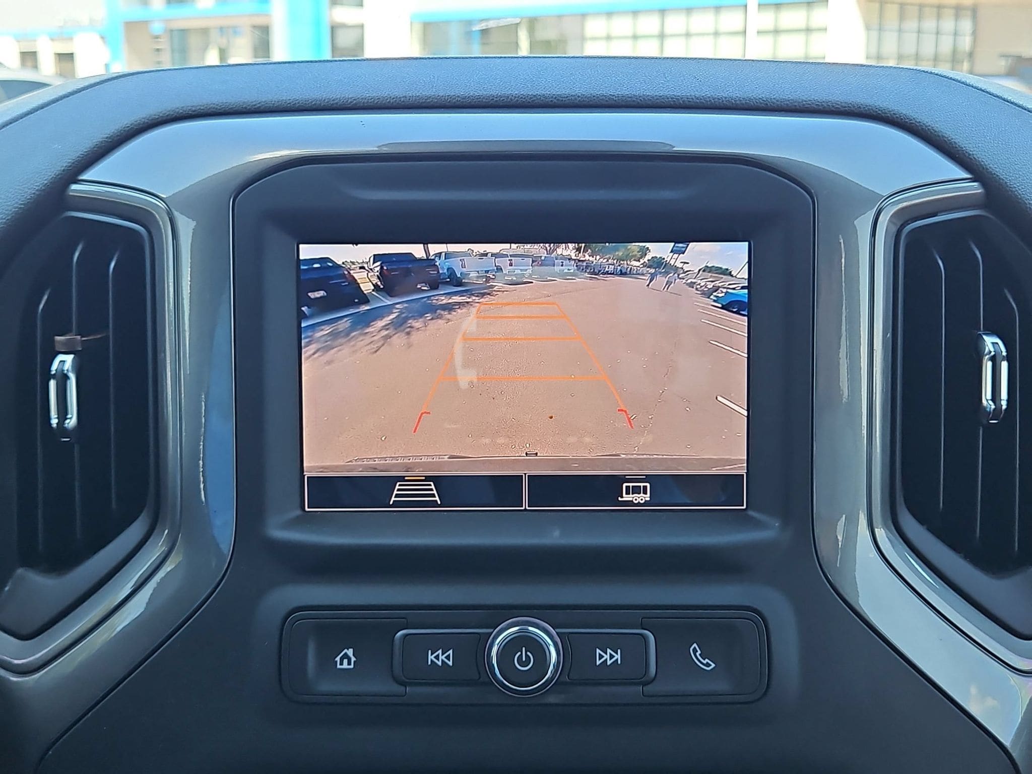2025 Chevrolet Silverado 1500 Custom - Photo 19