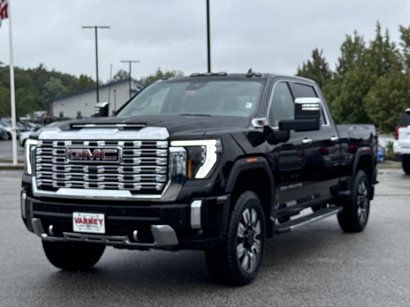 2025 GMC Sierra 2500HD Denali