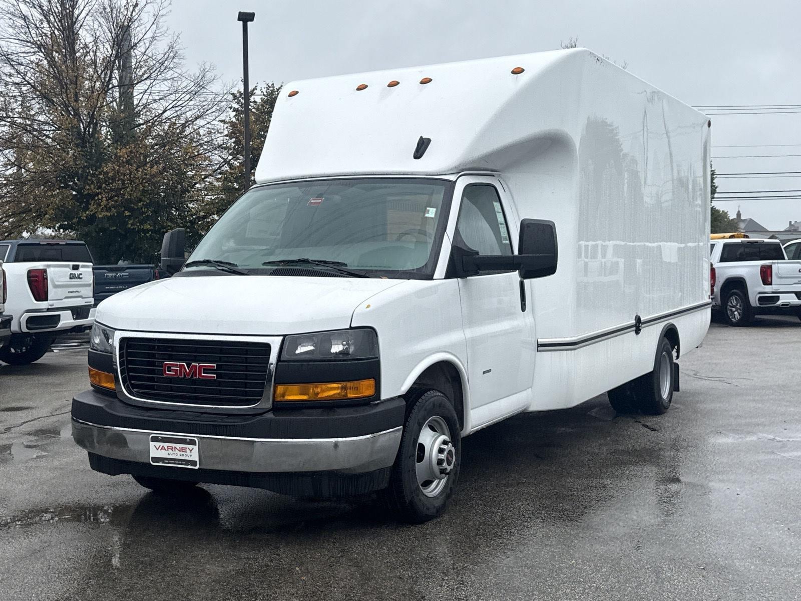 2026 GMC Savana Cutaway
