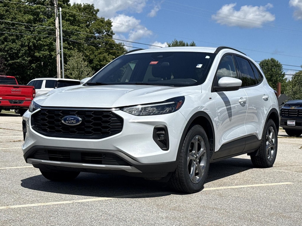 Used 2025 Ford Escape ST-Line Select SUV