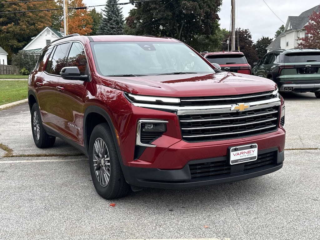 Used 2026 Chevrolet Traverse LT SUV
