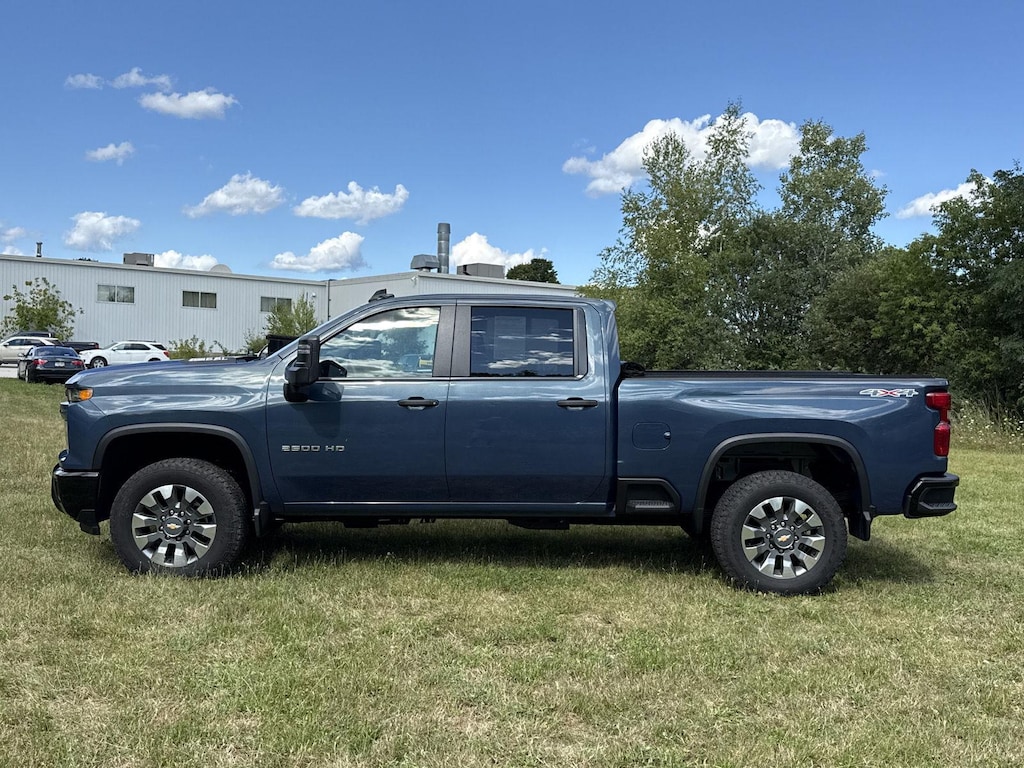 Used 2026 Chevrolet Silverado 2500 HD Custom Truck Crew Cab