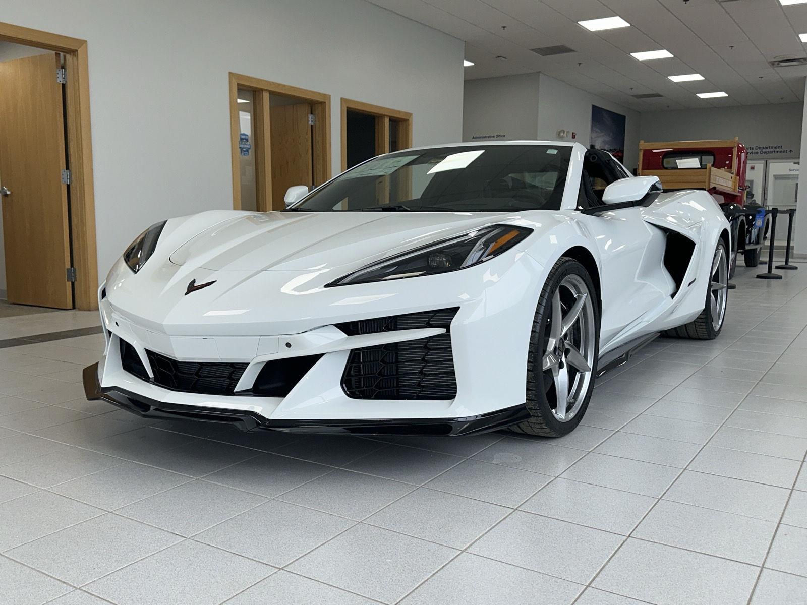 2025 Chevrolet Corvette 2LZ